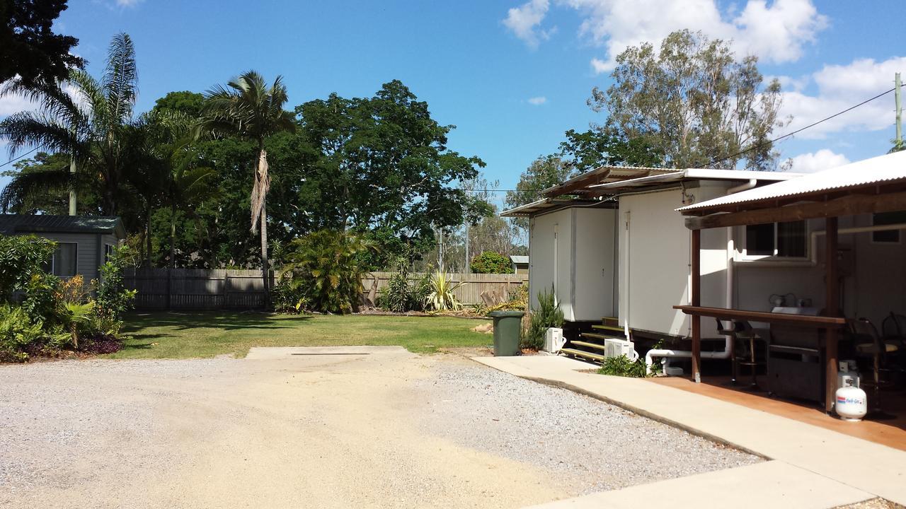 Bushchooks Travellers Village Bororen Luaran gambar